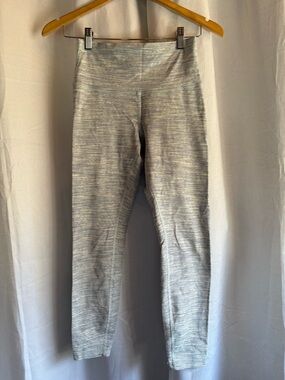 LULULEMON // Wunder Under High-Rise Tight 25"